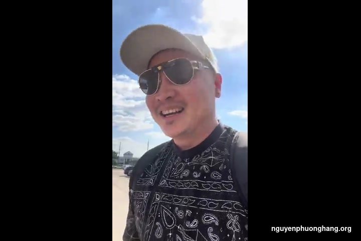 Nhà hàng Kim Sơn, Houston, nơi ông Huỳnh Uy Dũng và đoàn ghé thăm.
